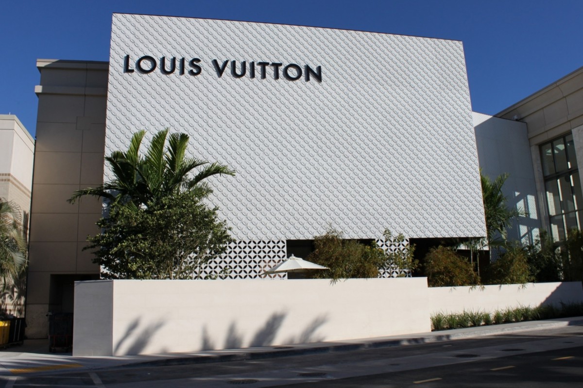 Louis Vuitton - Projects - Projects - dimpomar Natural Stone from Portugal  and Around the World